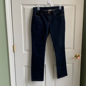 Women’s Duluth jeans. Size 8